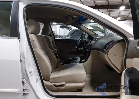 2005 Honda Accord 3.0 Lx z USA, uszkodzony, nr VIN 1HGCM66325A031047